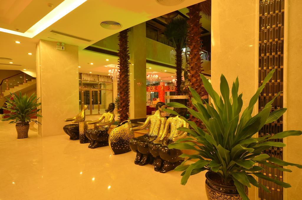 האיקו Huangma Holiday Hotel מראה חיצוני תמונה