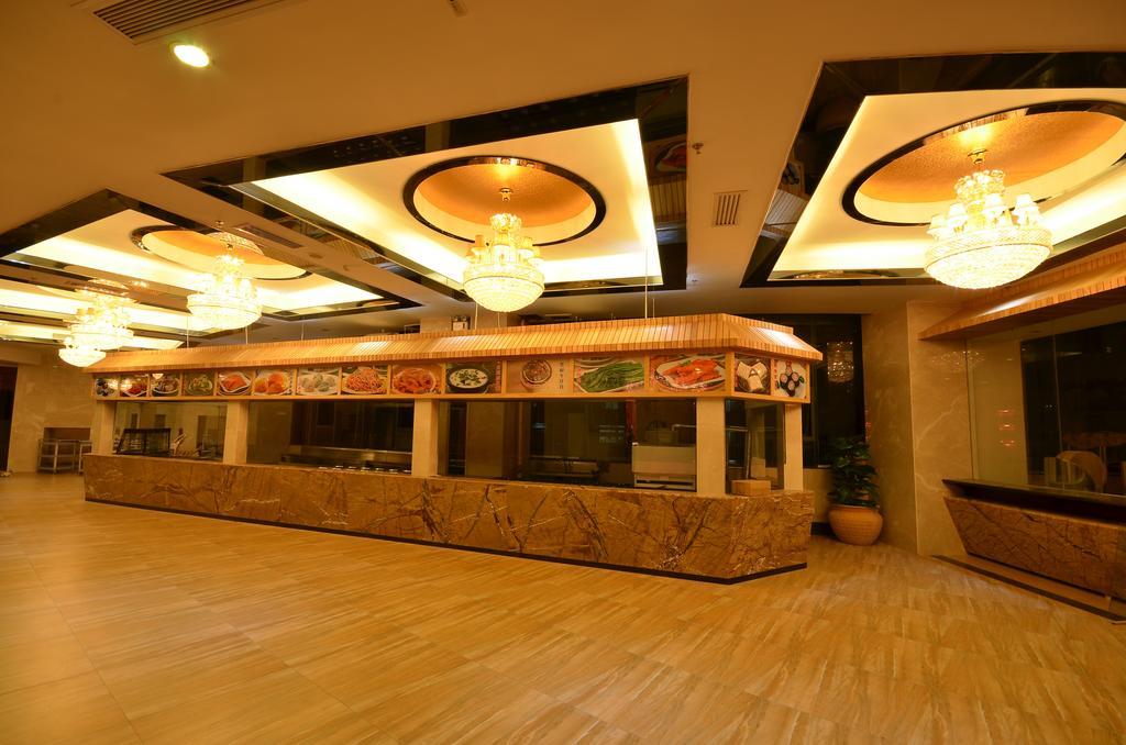 האיקו Huangma Holiday Hotel מראה חיצוני תמונה