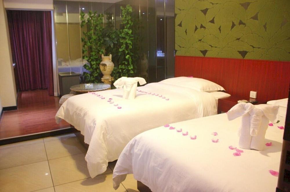 האיקו Huangma Holiday Hotel מראה חיצוני תמונה