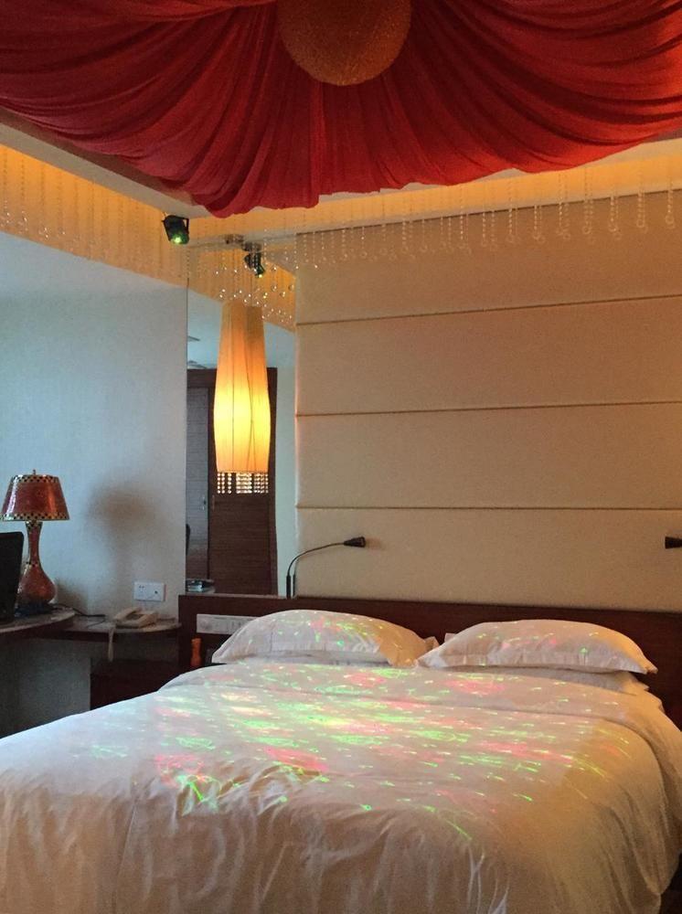 האיקו Huangma Holiday Hotel מראה חיצוני תמונה