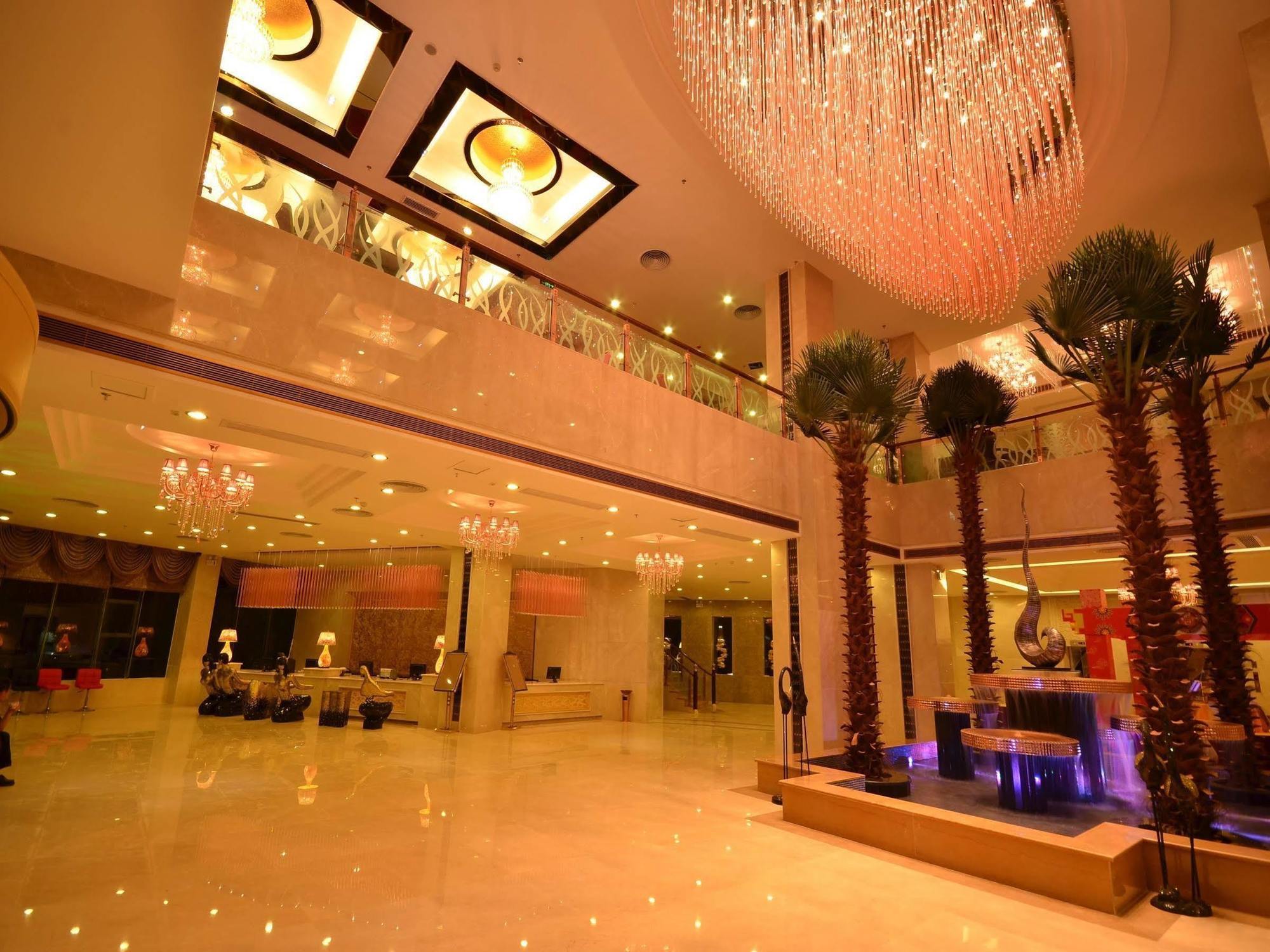 האיקו Huangma Holiday Hotel מראה פנימי תמונה