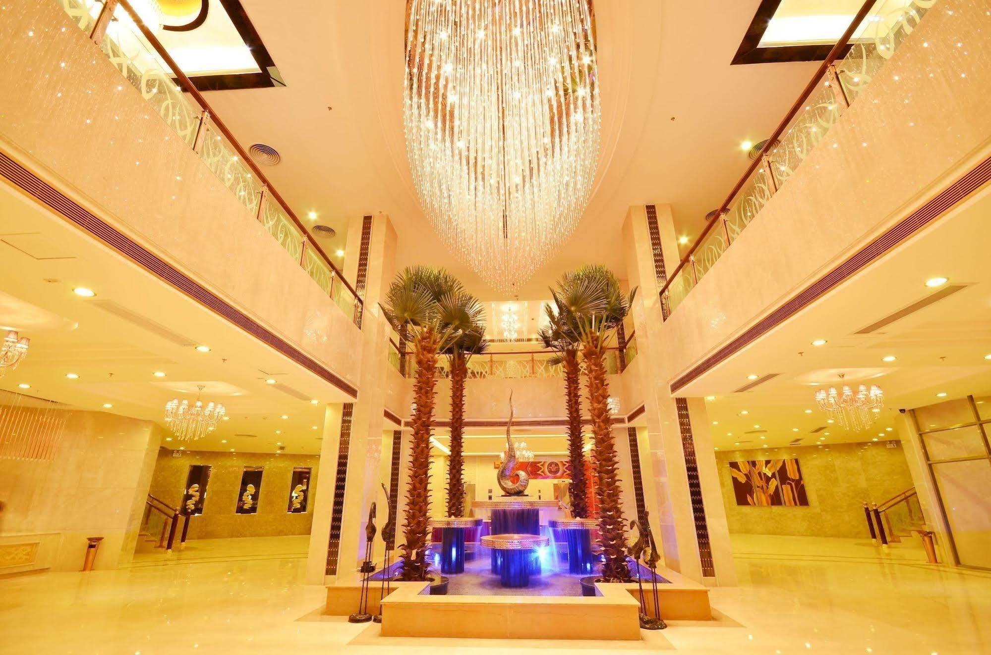 האיקו Huangma Holiday Hotel מראה חיצוני תמונה